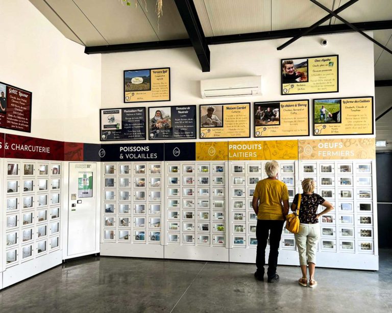 connected lockers with consumers to buy locals products